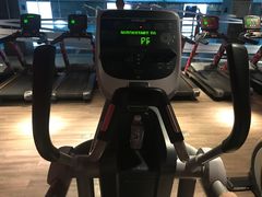 -W FITNESS 威尔仕健身·游泳(老西门新苑店)