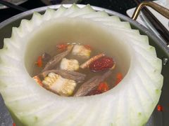 -得意咚瓜·顺德鱼生·冬瓜火锅(深圳首店)