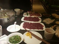 -牛焱·贵州黄牛肉火锅(城西银泰店)