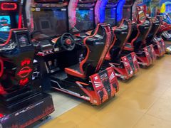 -爱玩嘉年华(龙湖曲江天街店)