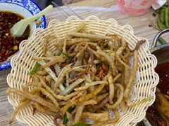 -江城燕子大排档(江汉路步行街店)