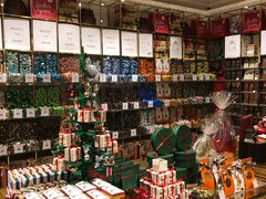 零售区-VENCHI 闻绮(北京国贸商城店)