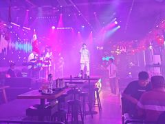 -喜鹊音乐酒馆(西街店)