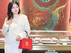 -杭州西湖银泰百货