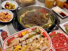 -四点金粥底火锅(沂州里店)