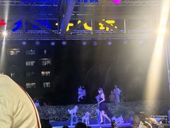 -渔家火锅·海鲜自助餐·演艺(亚龙湾天域酒店)