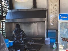 -茅老太臭豆腐