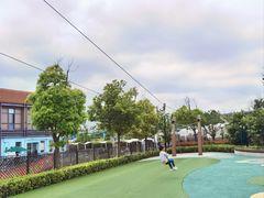 -季高兔窝窝亲子园(上海薰衣草公园店)