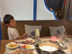 -尚尚仙·酸汤猪手·猪肚鸡火锅(华联万柳购物中心店)