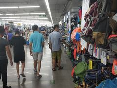 -迪卡侬(西三旗店)