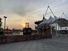 -东港音乐喷泉广场