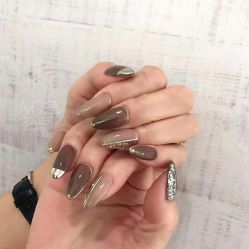 -摩睫+皮肤管理·科学美容中心