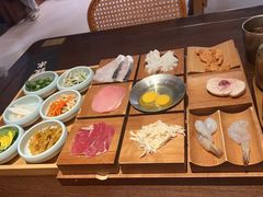 -银米·云南传统过桥米线(双廊黑金冠店)