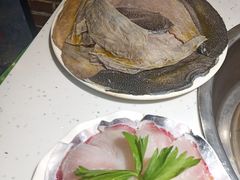 -钢管厂五区小郡肝串串香(奥克斯广场锦城万达店)