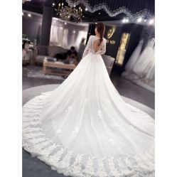 -艾米丽婚纱礼服