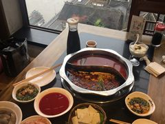 -纸盐河码头火锅(十八梯店)