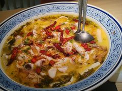 -洪帮主酸菜鲈鱼(连江万家店)