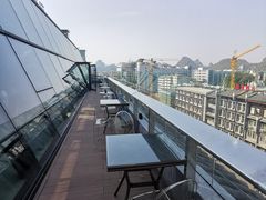 -四月吧餐厅(正阳步行街店)