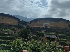 -初溪土楼群
