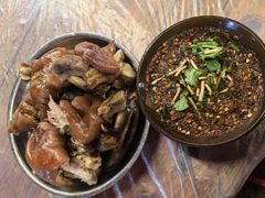 -王万妈卤猪脚(青岩交通路)