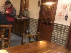 大堂-雪乡阁东北农家菜(颛桥约好休闲街店)