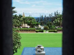 -海南清水湾莱佛士酒店