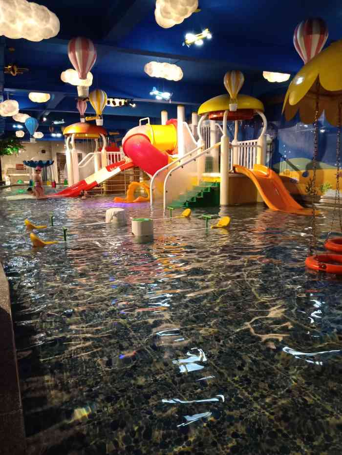 雅海温泉洗浴(李沧店)-"这个地方是去年新开的,在网上搞活动超级便.