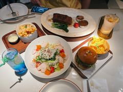 -阿妮叶李(光谷世界城店)