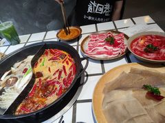-贰回巷火锅馆(钟楼店)