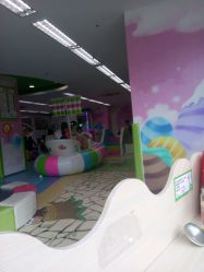 -孩子王童乐园(马群店)