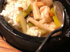 -穹六人间 people 6(岳阳路店)