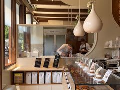 -VERIE BAKEHOUSE