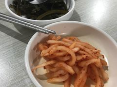 -拌来拌去石鍋拌飯(文鼎店)
