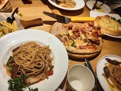 -菲滋意式餐厅(富阳东方茂店)