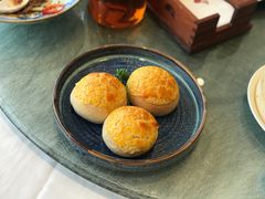 酥皮叉烧包-白天鹅宾馆-宏图府餐厅