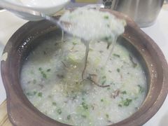 -明本湛江鸡•海鲜小厨(陈家祠店)