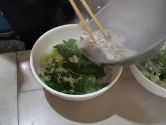 -龙树园麻辣米线