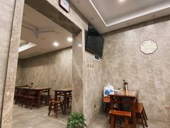 -老乌家特色小炒泡馍(大皮院店)