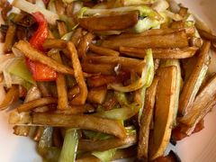 熏肉韭黄杏鲍菇-融和里(华润·二十四城店)