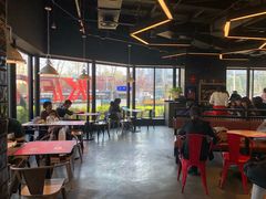 大堂-肯德基(孝陵卫地铁站店)