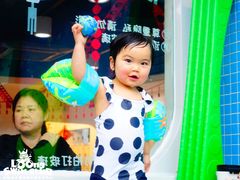 -龙格亲子游泳俱乐部(泊富中心)