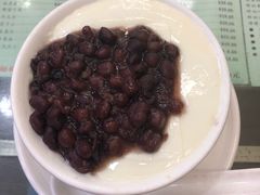 红豆双皮奶-义顺牛奶公司(庇利金街店)