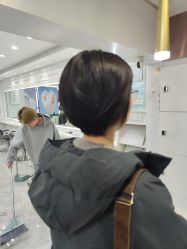 -镁连社·美联社