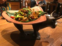 -云海肴·汽锅鸡·云南菜(天山百盛优客店)