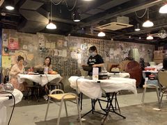 大堂-鲜入围煮花胶鸡海鲜火锅