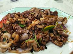 葱姜炒猪杂-标记美食新鲜猪杂(兴南大道店)