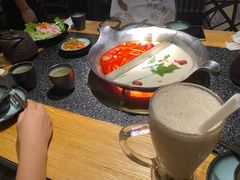 -湊湊火锅·茶憩(新中关购物中心店)