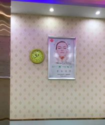 -苗医生专业祛痘·皮肤管理