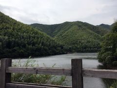 -梁鸿国家湿地公园