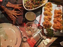 -胡桃里乐队酒馆